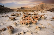 Badlands-Toadstools-1