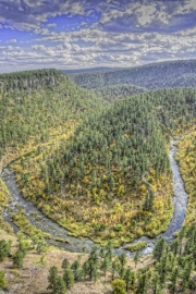 Dark-Canyon-Horseshoe-light-Serbin