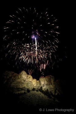 Rushmore-Fireworks-2